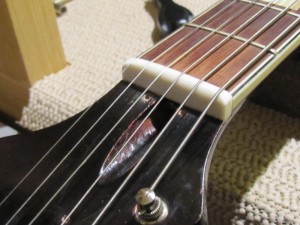 Silvertone 1478 - Bridge Swap, Bone Nut Carve and Setup